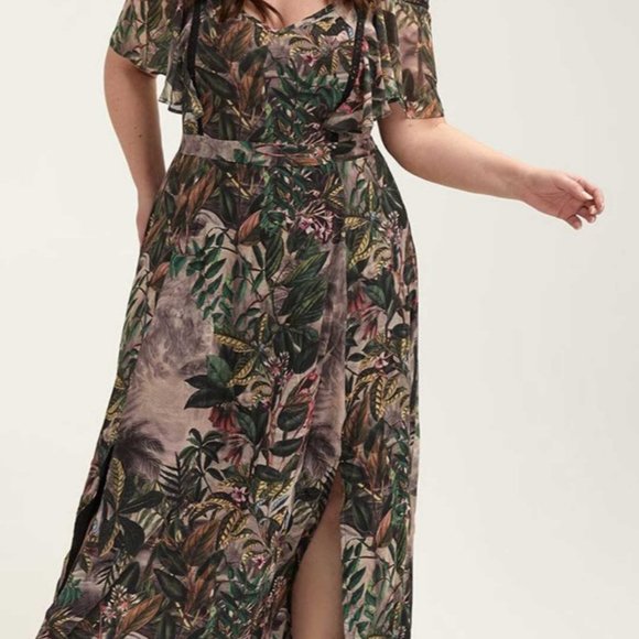 Brand New City Chic Tropical Print Maxi Dress - Picture 6 of 9